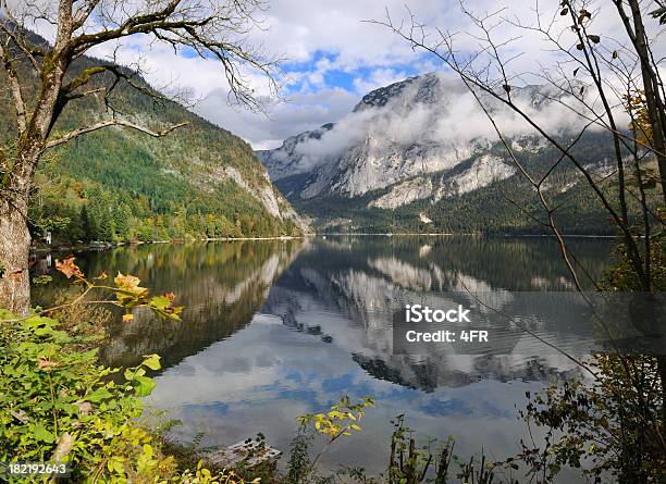 Panorama De Outono Lago Reflection Xxxl - Fotografias de stock e mais imagens de Alpes Europeus - Alpes Europeus, Ao Ar Livre, Ausseerland