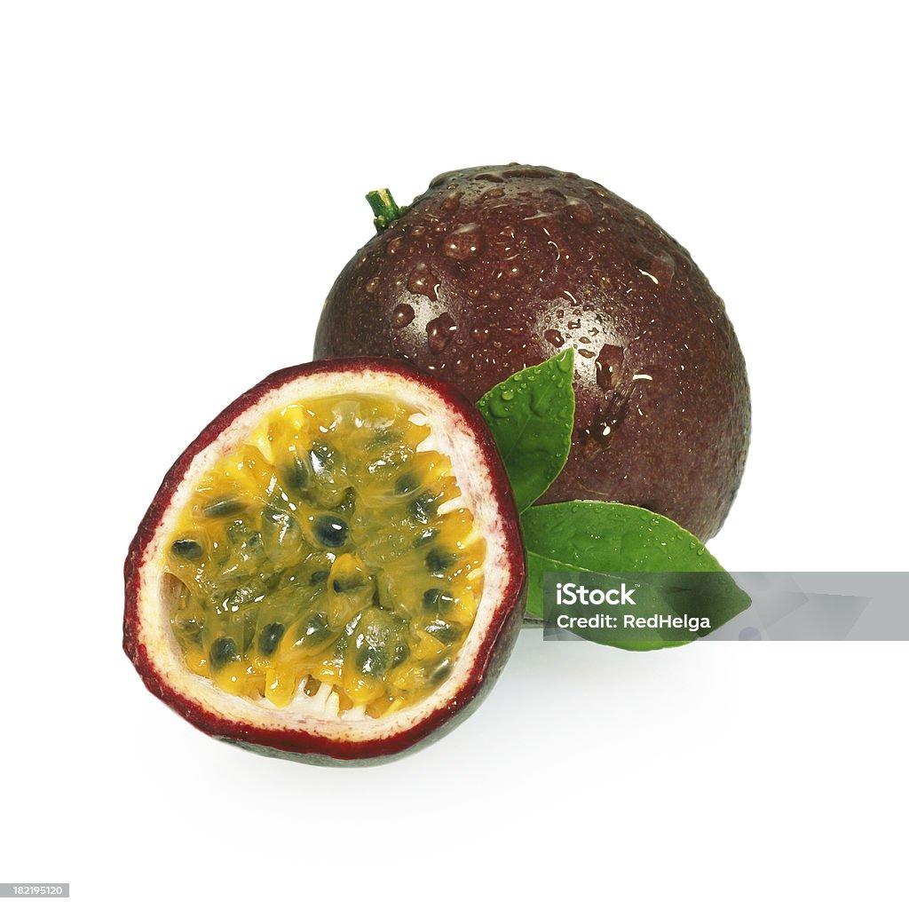 Страсть фрукты Лифс - Стоковые фото Плод маракуйя роялти-фри