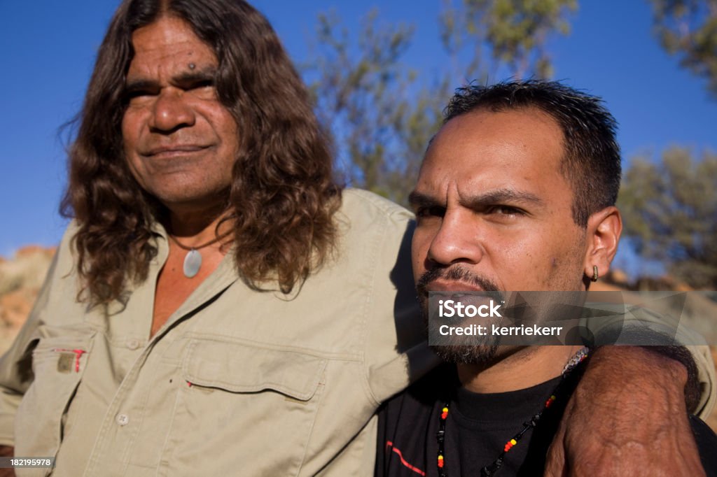 Aborigeno uomo - Foto stock royalty-free di Cultura aborigena australiana