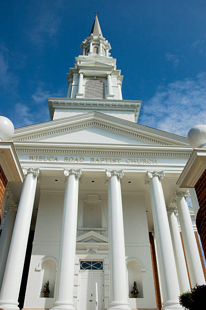 istock Baptist church on a sunny day 182197442