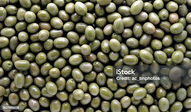 Aceitunas Verde Foto de stock y más banco de imágenes de Aceituna - Aceituna, Aceituna verde, Alimento