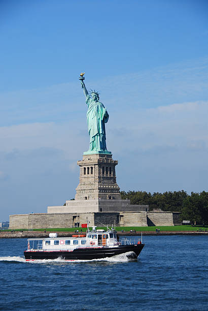 istock Statue of Liberty 182199147