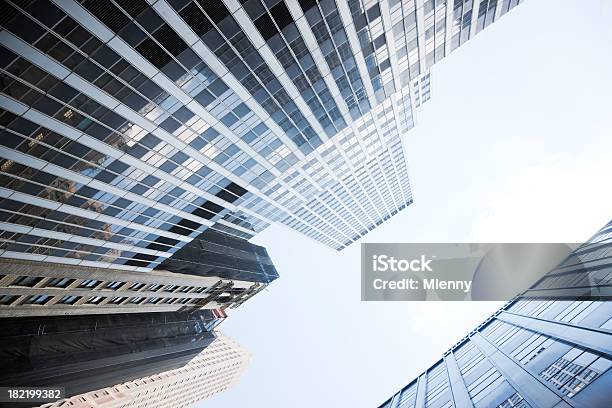 Manhattan New York City Distrito Financeiro - Fotografias de stock e mais imagens de Alto - Descrição Física - Alto - Descrição Física, Ao Ar Livre, Arquitetura