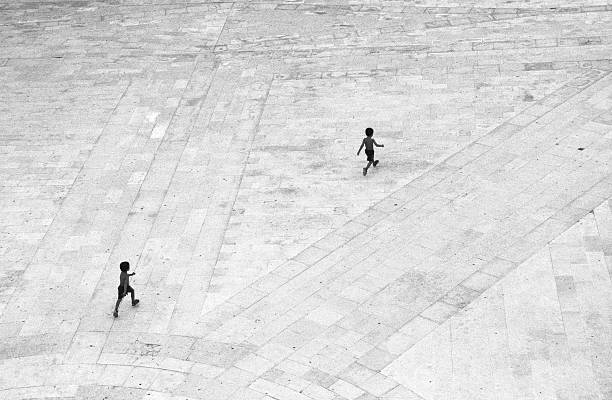 istock Square below Palace of the Popes, Avignon. 182199555