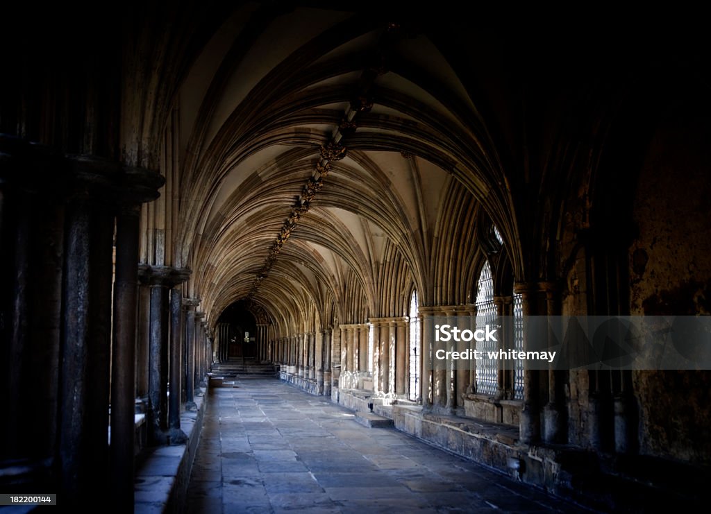 Cattedrale di Norwich chiostro e soffitto - Foto stock royalty-free di Monastero