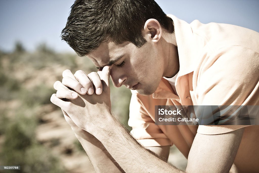 Молиться за помощью - Стоковые фото Молиться роялти-фри