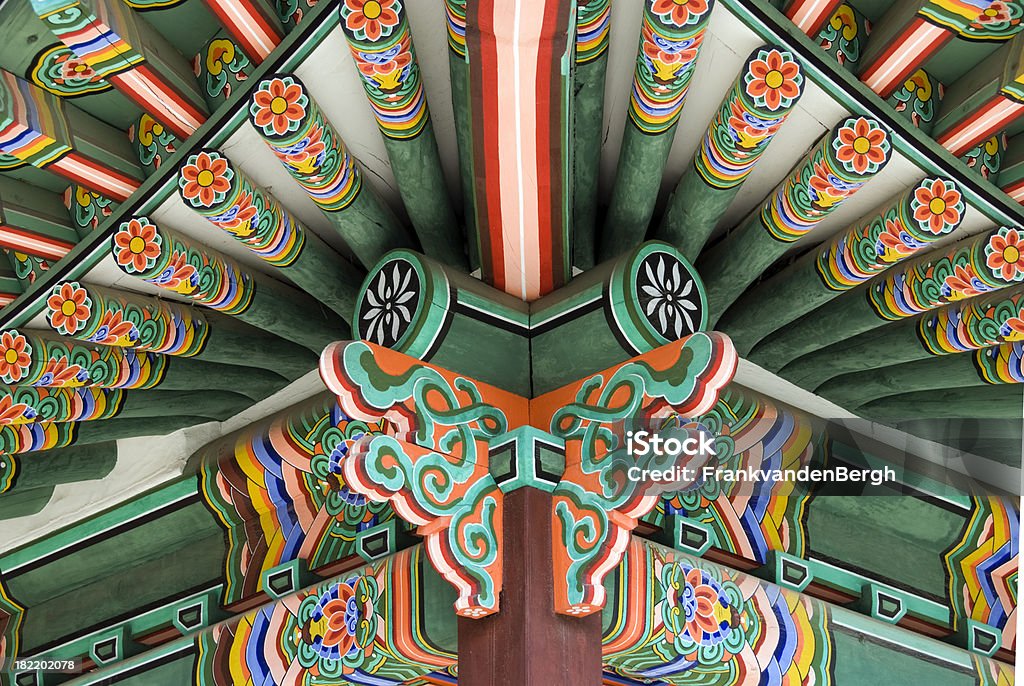 docoration coreano - Foto de stock de Templo libre de derechos