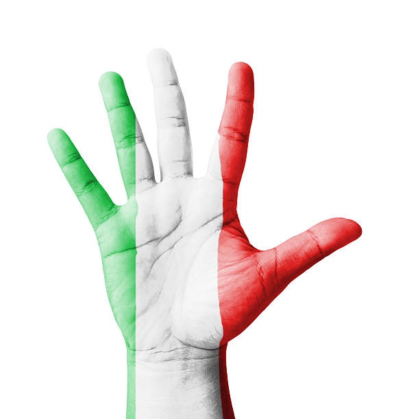 aprire la mano alzata, multiuso concetto, italia bandiera dipinta - italian elections foto e immagini stock