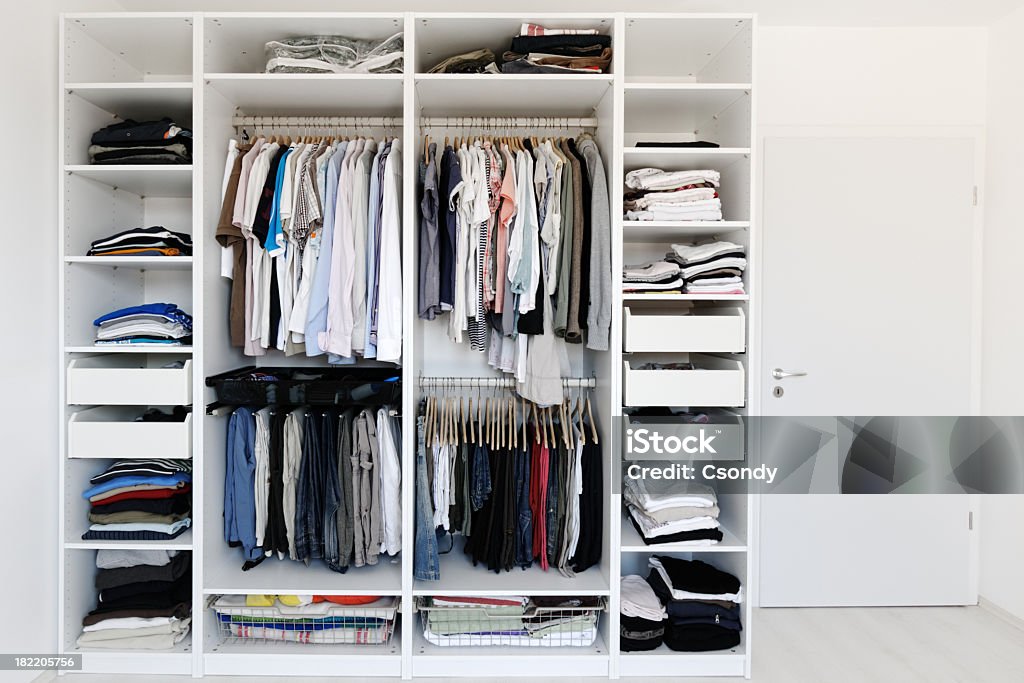 Garderobe - Lizenzfrei Kleiderschrank Stock-Foto