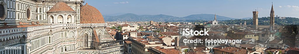 Florence Duomo telhados e Torres panorama de Cidade de Toscana Itália - Royalty-free Antigo Foto de stock