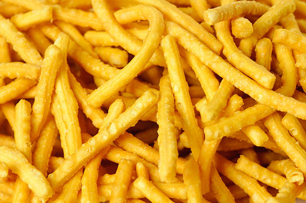 istock Crispy Chow Mein Noodles 182209173
