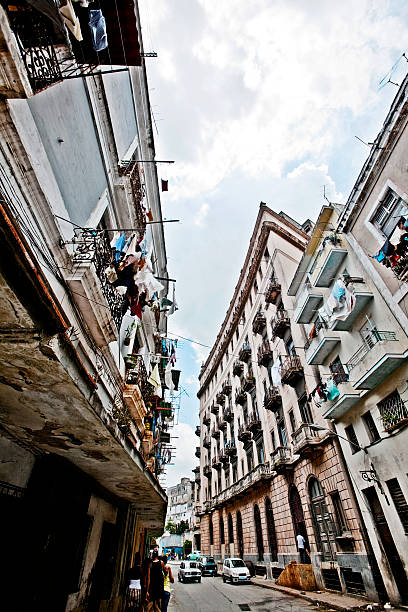 istock streets of havana 182210126