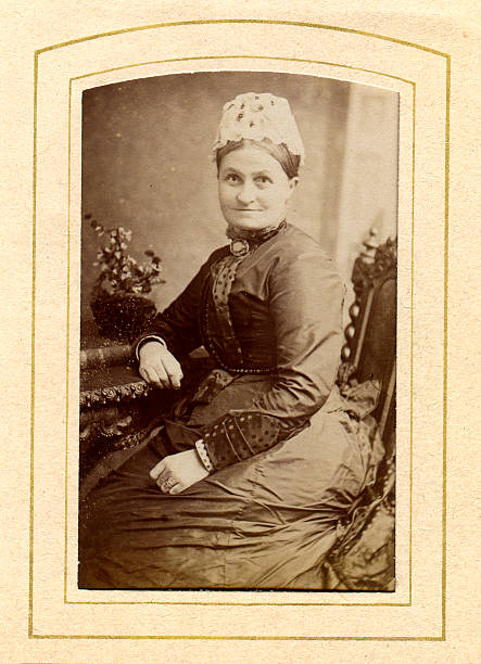 istock Victorian Mature Woman Old Photograph 182216072