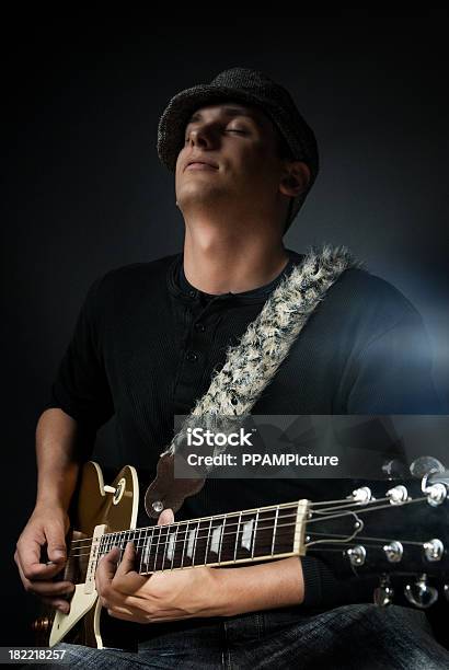 Rock Gitarzysta - zdjęcia stockowe i więcej obrazów Akord - Akord, Aktor, Chatka