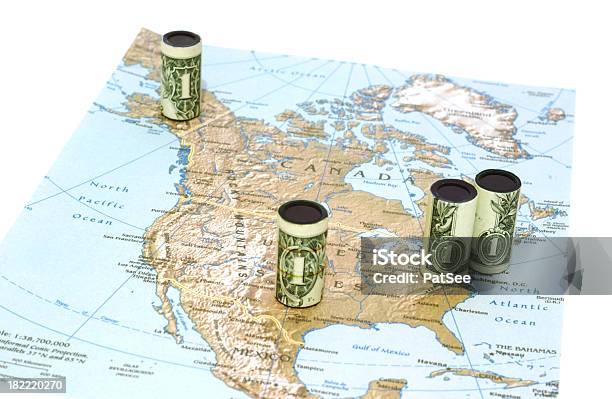 Usa Karte Und Fässer Stockfoto und mehr Bilder von Amerikanische Währung - Amerikanische Währung, Finanzen, Fotografie