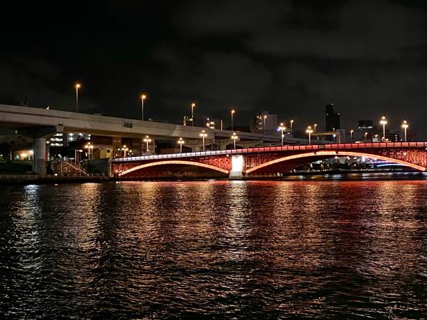 istock Japan - Tokyo - bridge and Sumida River 1822213732