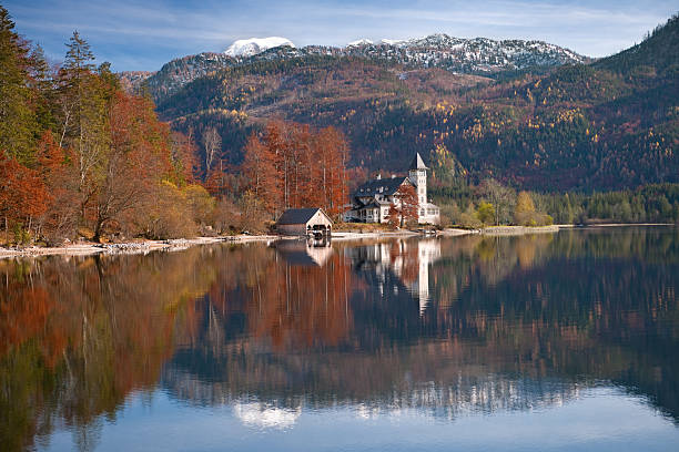 istock Schloss Grundlsee, Castle Autumn Mountain Panorama - Austrian Alps (XXXL) 182223792