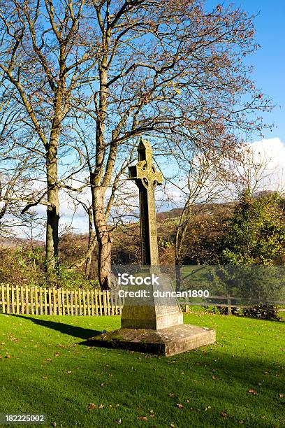 ケルトクロス記念碑 - イングランドのストックフォトや画像を多数ご用意 - イングランド, カトリック, キリストの十字架