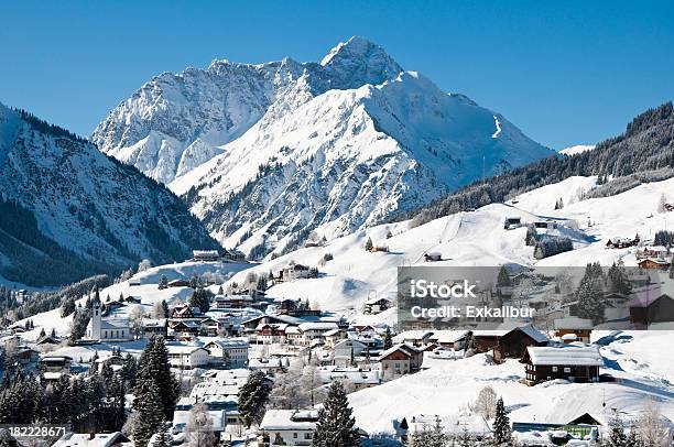 Zimowy Wakacje - zdjęcia stockowe i więcej obrazów Alpy - Alpy, Austria, Bez ludzi