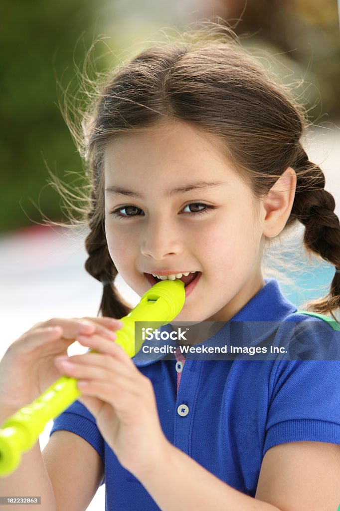 Little Musicista - Foto stock royalty-free di Bambine femmine