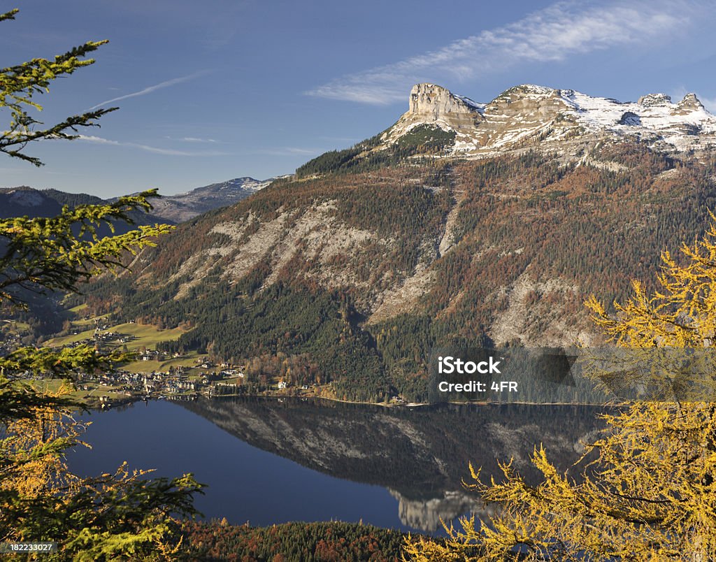 Autunno Panorama di montagna, Alpi austriache (XXXL - Foto stock royalty-free di Albero