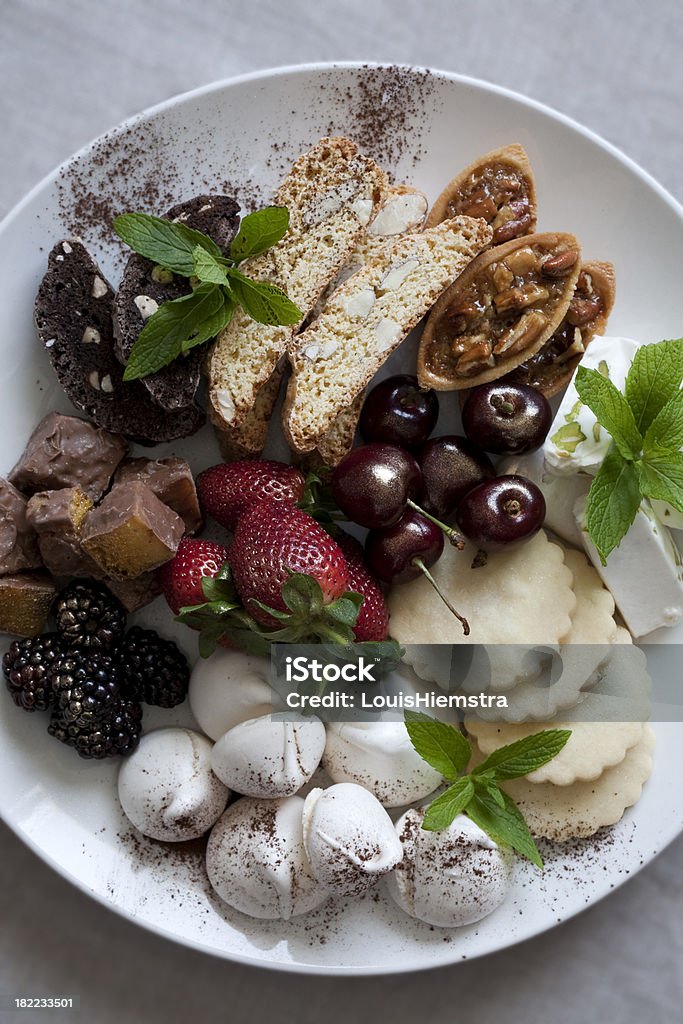 Festivo bandeja de refrigerios - Foto de stock de Carquiñol libre de derechos