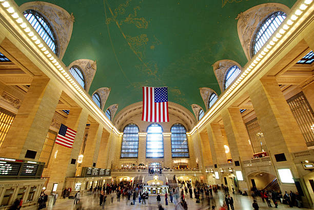 istock Grand Central Station New York 182235601