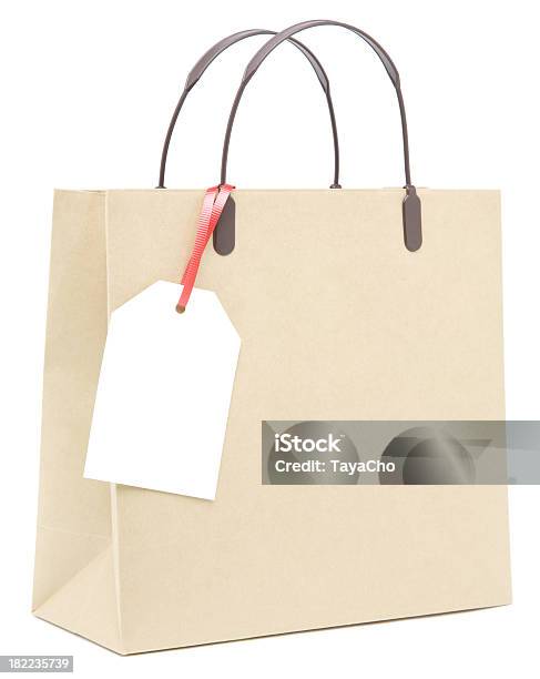 Papel Pardo Saco De Compras Com Rótulo Em Branco - Fotografias de stock e mais imagens de Castanho - Castanho, Comemoração - Evento, Conceito