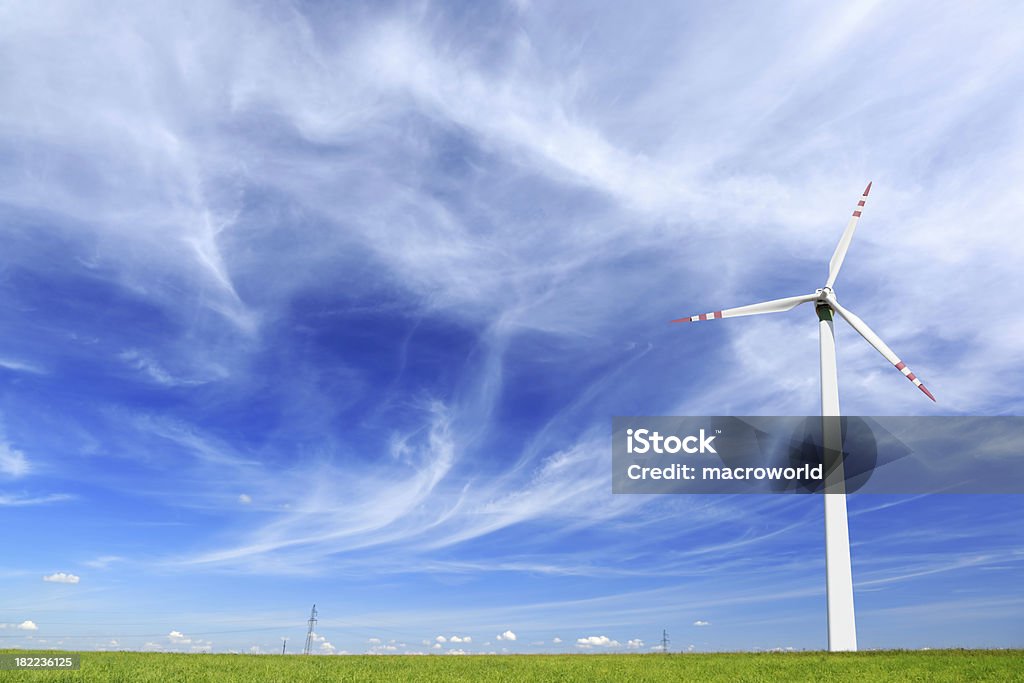 Moinhos de vento - Foto de stock de Turbina Eólica royalty-free