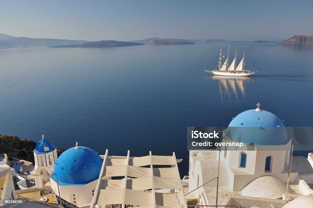 Griechische Segel im Morgengrauen - Lizenzfrei Insel Santorin Stock-Foto