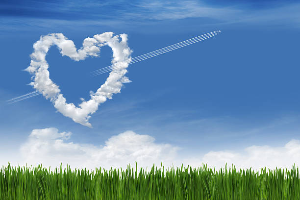 love в небе - skywriting стоковые фото и изображения