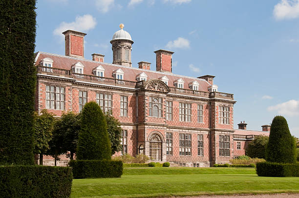 istock English Statley House 182236907
