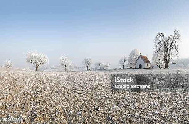 チャペルに Hoarfrost 画像の Xxxl サイズ - コンセプトのストックフォトや画像を多数ご用意 - コンセプト, ドイツ, 一月