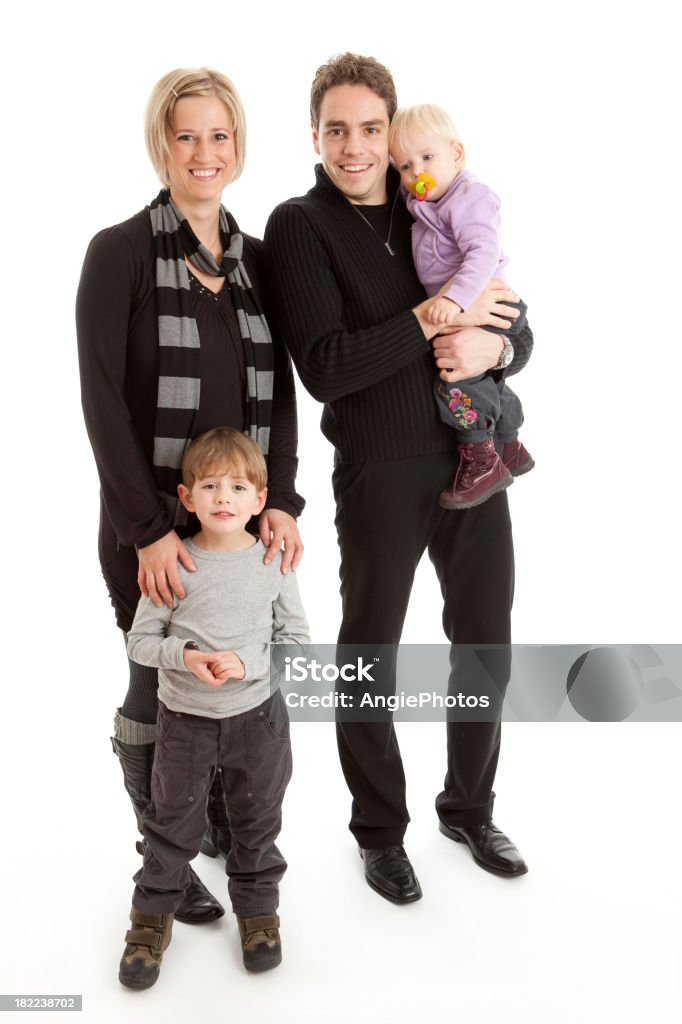Felice giovane famiglia - Foto stock royalty-free di 4-5 anni
