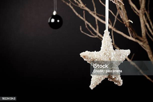 Albero Di Natale - Fotografie stock e altre immagini di A forma di stella - A forma di stella, Albero, Albero di natale