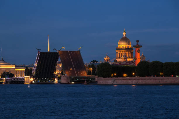 istock St. Petersburg, raised Palace bridge 1822419479