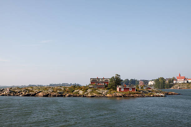 istock Island in Helsinki harbour area 182243771
