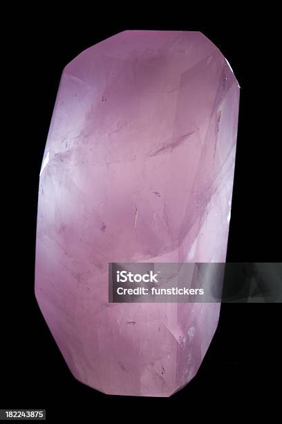 Quartzorosa - Fotografias de stock e mais imagens de Quartzo-rosa - Quartzo-rosa, Cristal, Arte