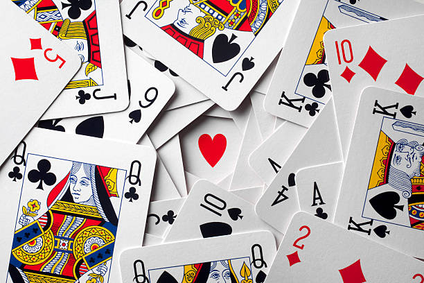 cartas de jogar - poker cards royal flush heart shape imagens e fotografias de stock