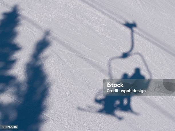 Ski Lift Shadow Stockfoto und mehr Bilder von Abstrakt - Abstrakt, Skifahren, Alpen