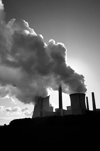 istock Silhouette of a power plant with pollution 182246616