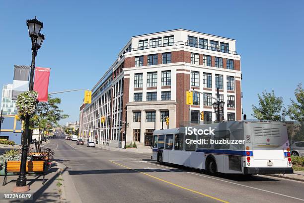 Trasporto Pubblico Urbano - Fotografie stock e altre immagini di Kitchener - Ontario - Kitchener - Ontario, Autobus, Canada