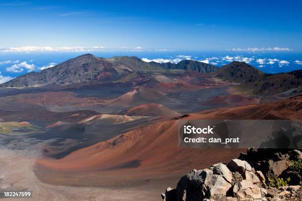 Haleakala Krater - zdjęcia stockowe i więcej obrazów Badlands - Badlands, Bez ludzi, Fotografika
