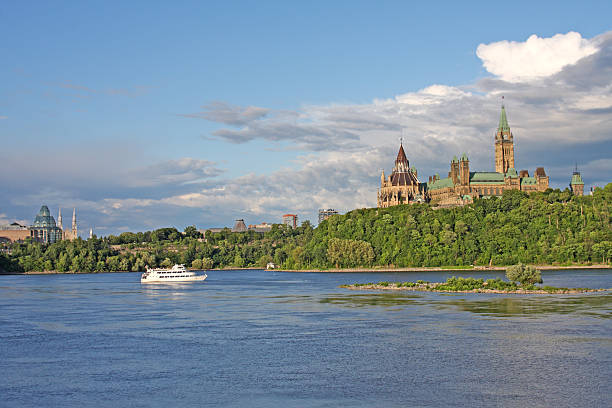 istock Parliament of Canada 182247970
