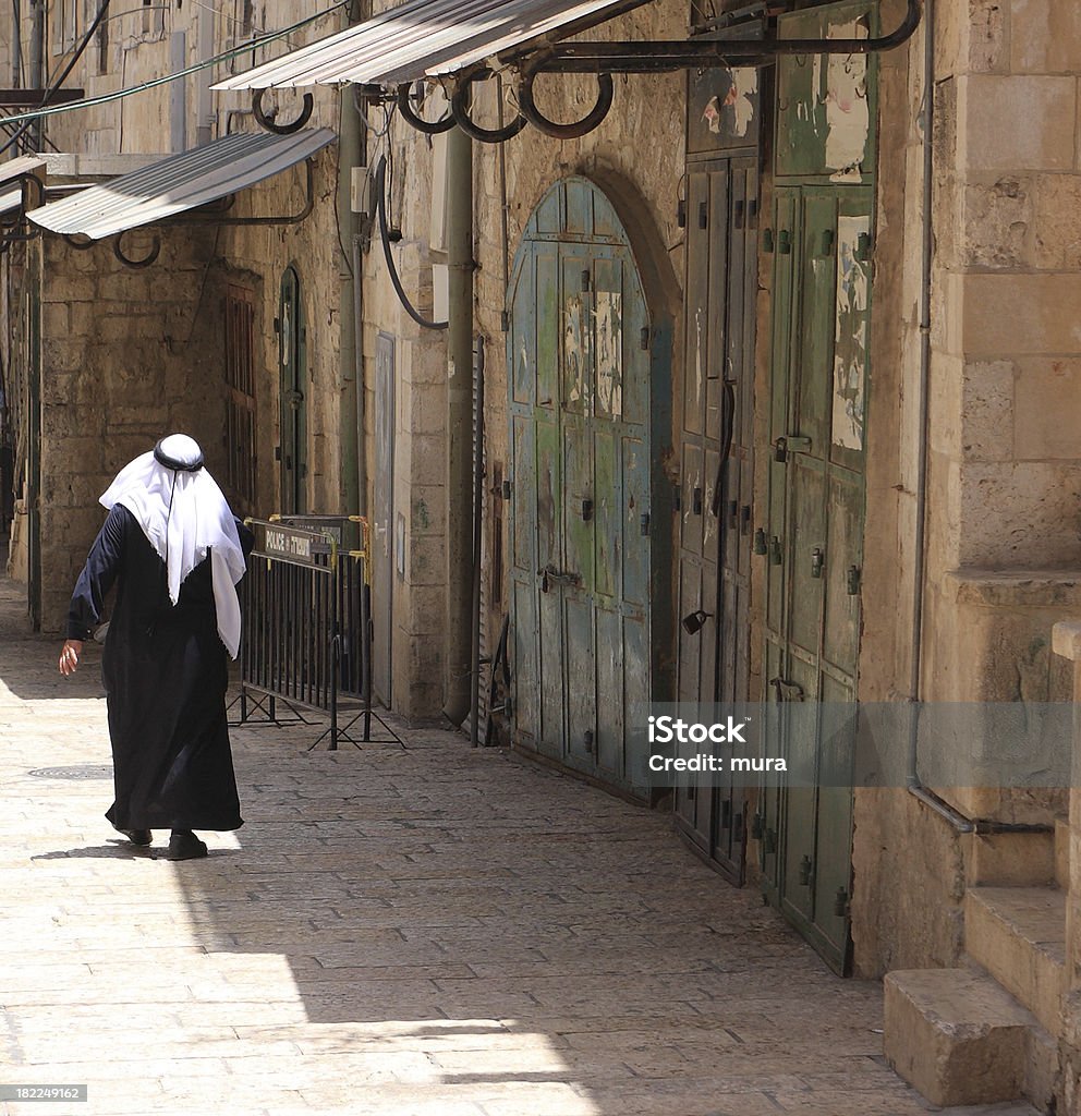 Арабские ходить в Иерусалим - Стоковые фото И�ерусалим роялти-фри