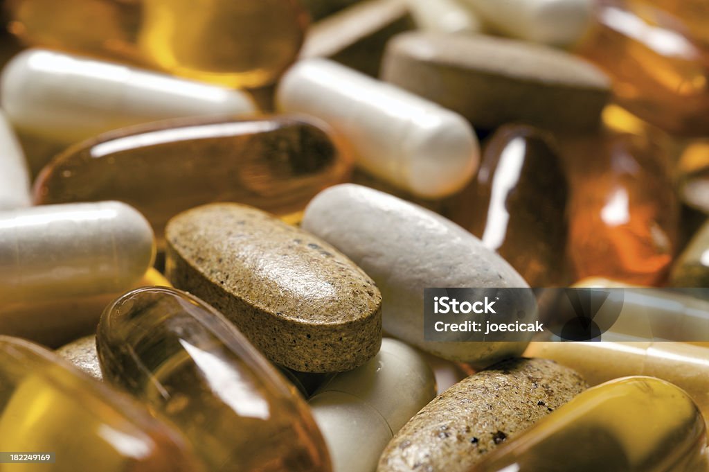 Pilules de vitamines - Photo de Complément vitaminé libre de droits