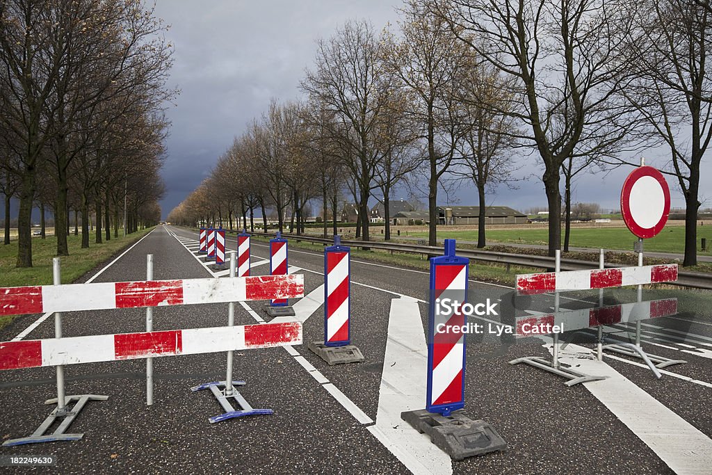 도로 공사장 # 화면11 XXXL - 로열티 프리 도로 폐쇄 표지판 스톡 사진