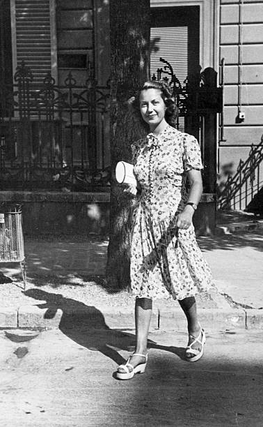 istock Young Woman Walking.Black And White. 182250710