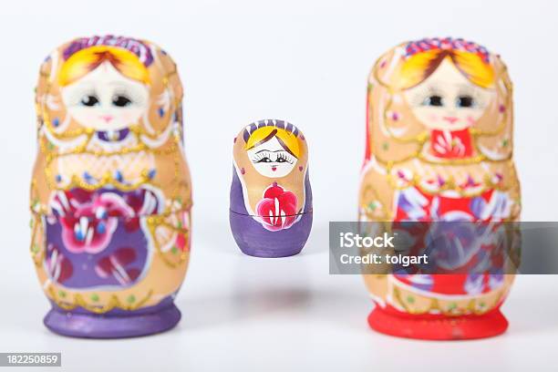 Foto de Ninhos Bonecas Russas e mais fotos de stock de Babushka - Babushka, Boneca, Boneca Russa