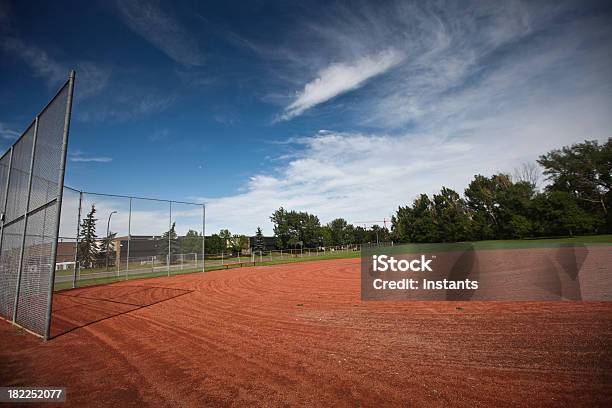 Baseball Pole - zdjęcia stockowe i więcej obrazów Bez ludzi - Bez ludzi, Boisko do baseballu, Fotografika
